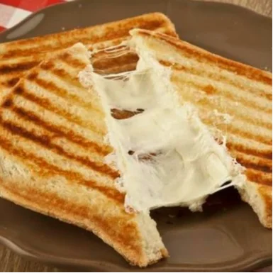 Kaşarlı Tost